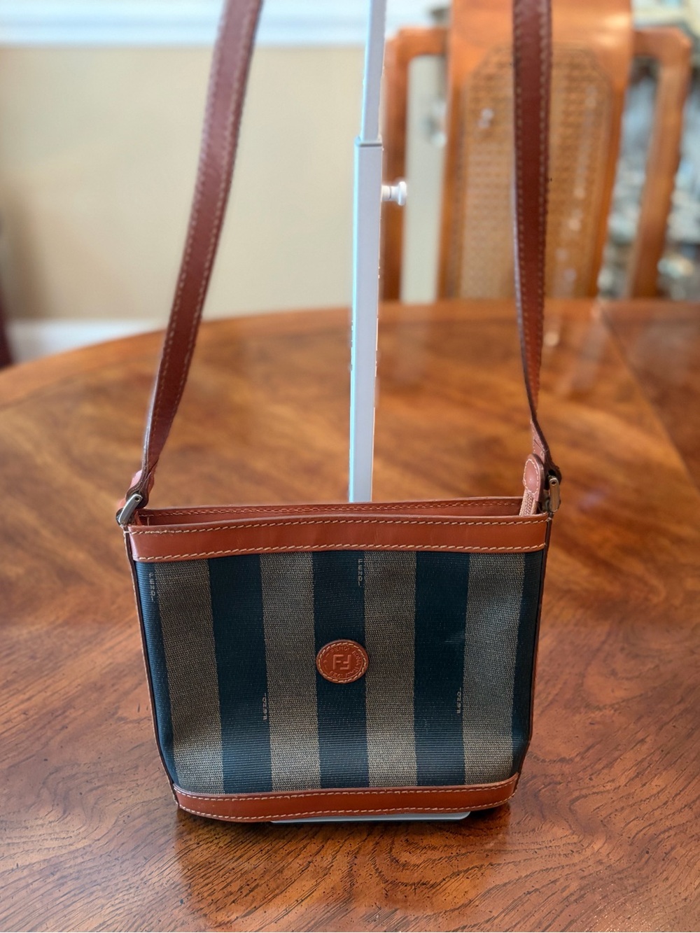 Fendi Zucca Stripe Canvas Bag in Black & Tan. Excellent condition, Authenticated - Picture 2 of 14